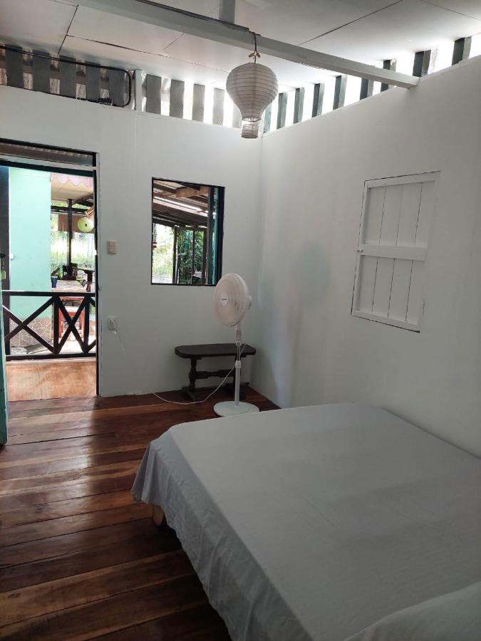 Mar Caribe Pv Hotel Puerto Viejo de Talamanca Buitenkant foto